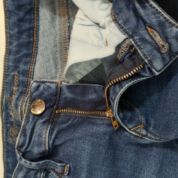 Mavi Jeans - Picture 11 of 13